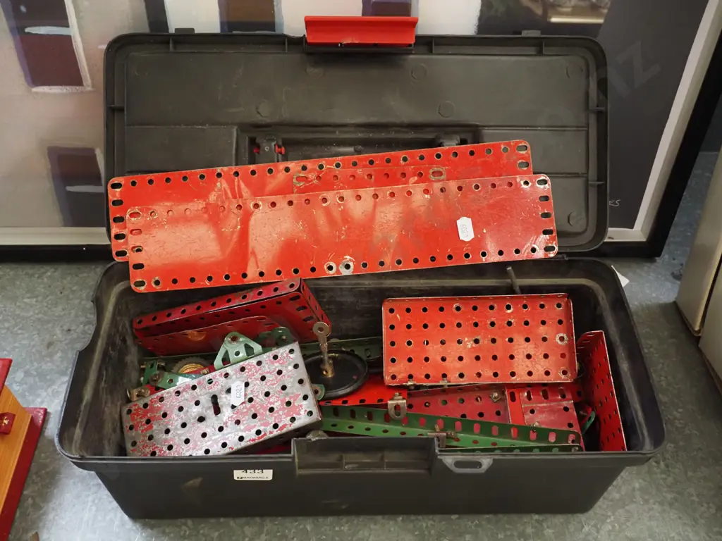 black plastic tool box with vintage Meccano Image 1++