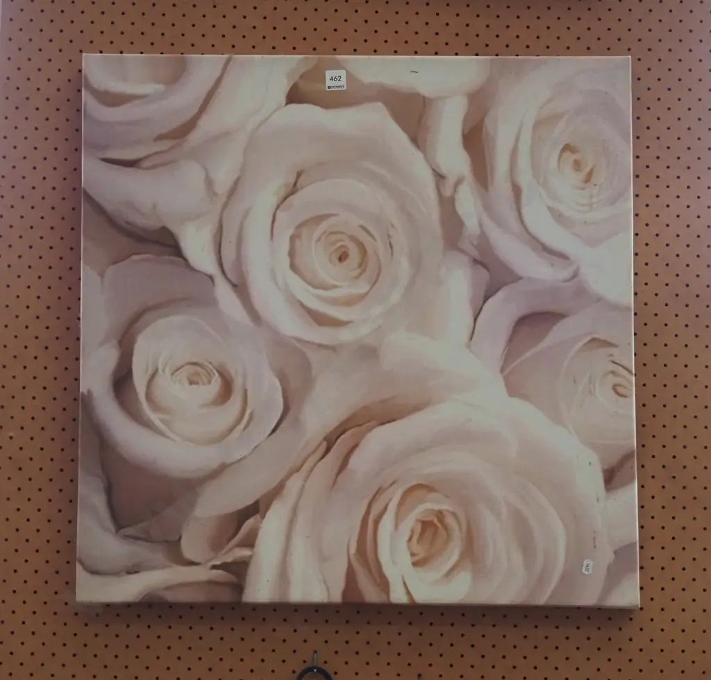 boxed print on canvas - white roses Image 1++