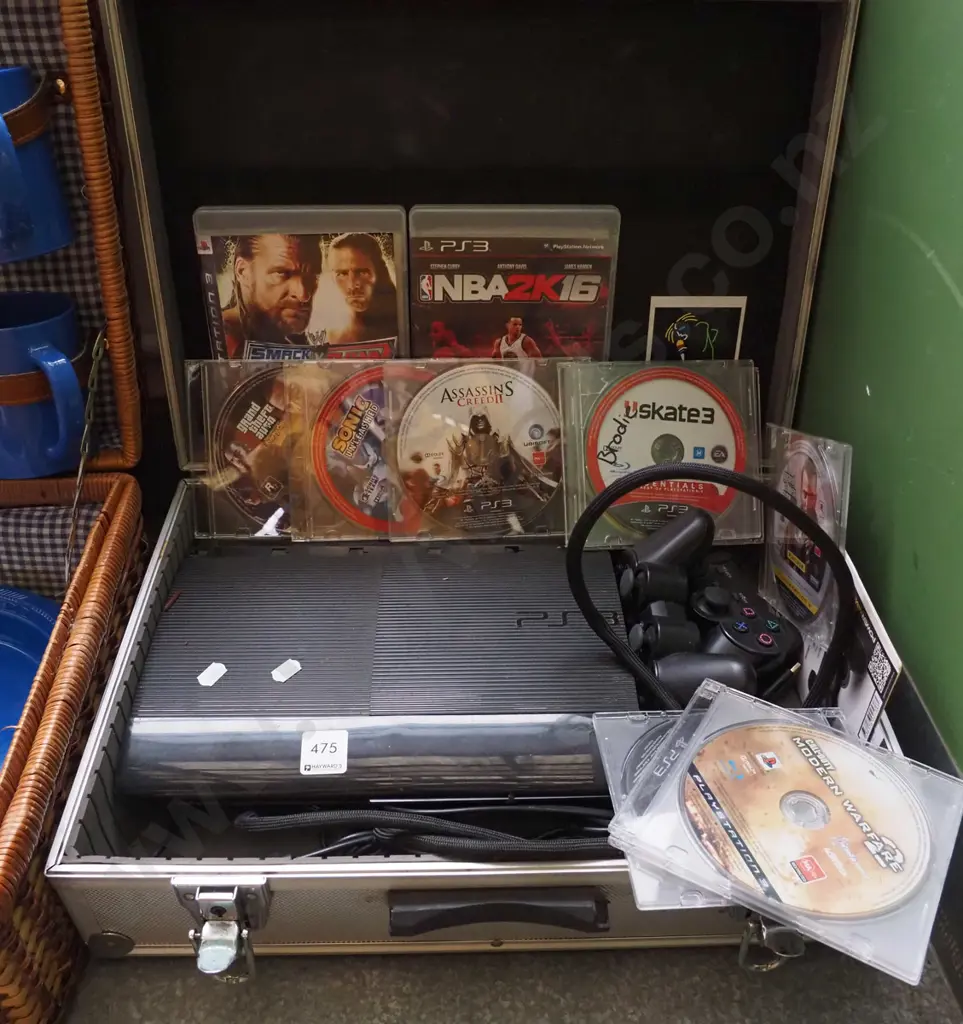 Sony ps 3, case, games Image 1++