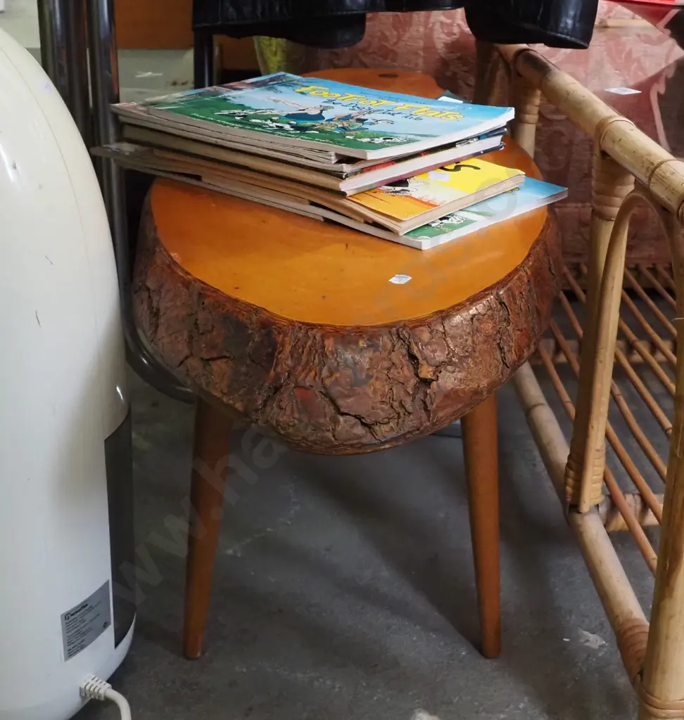 wooden rustic coffee table Image 1++