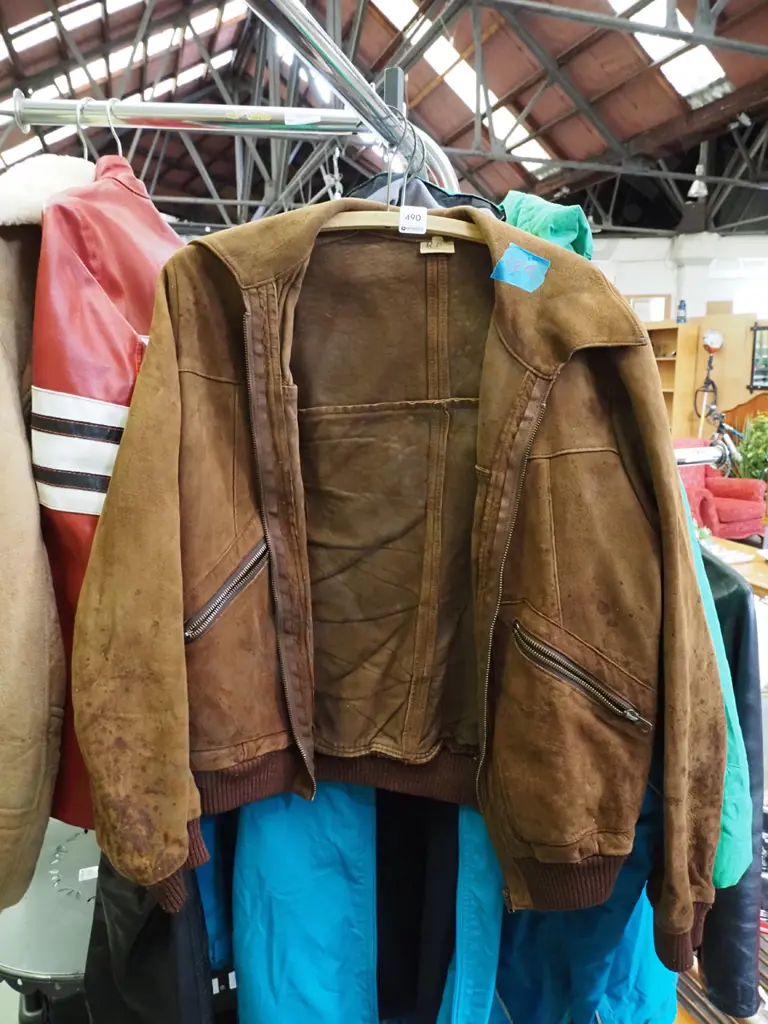 size Small leather jacket Image 1++