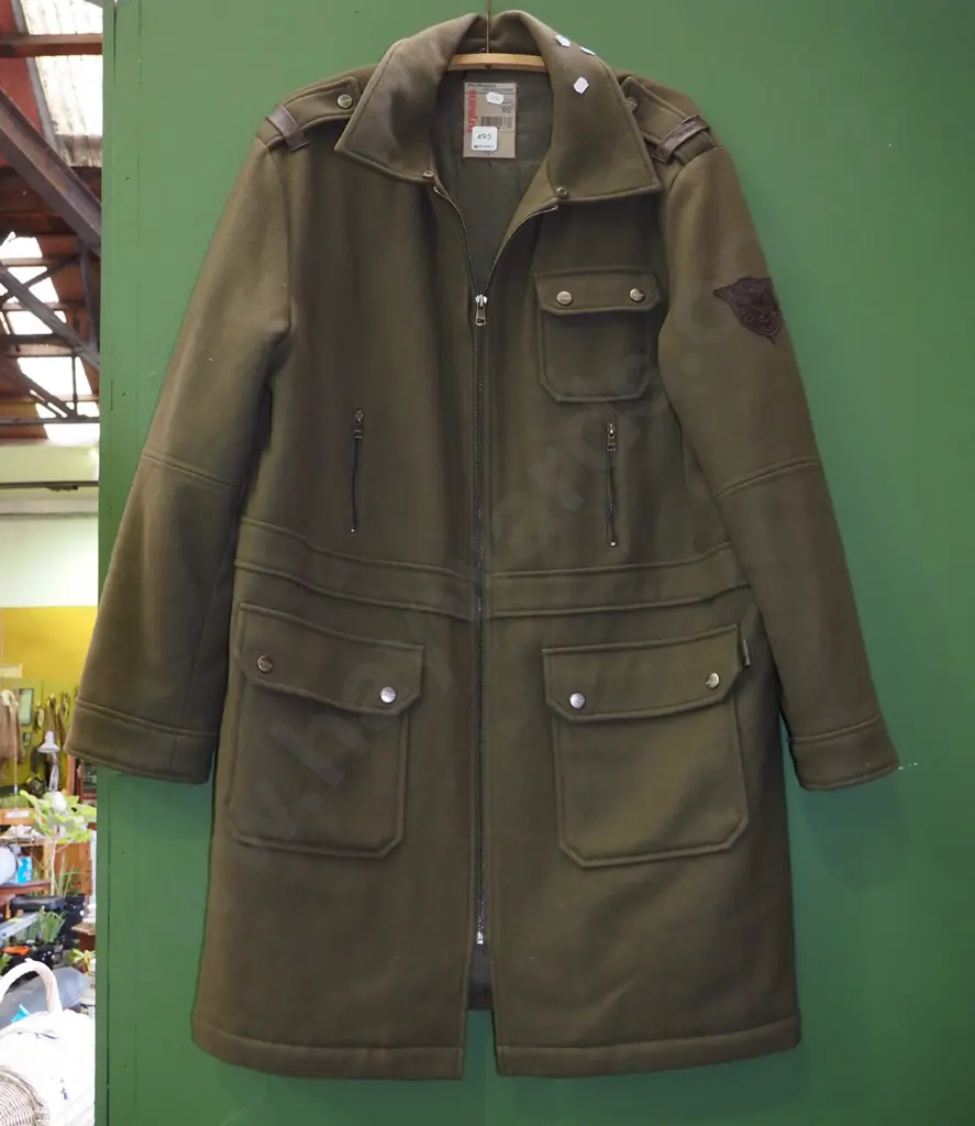 large green wool? Jacket Image 1++