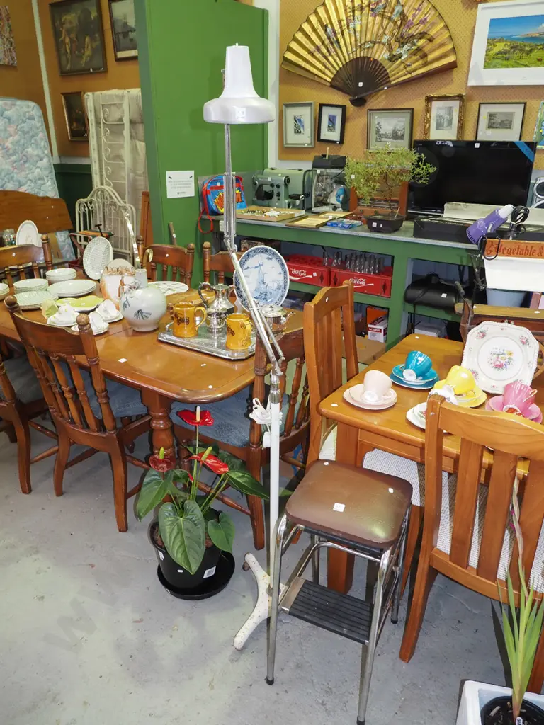 anglepoise lamp in stand - needs attention Image 1++