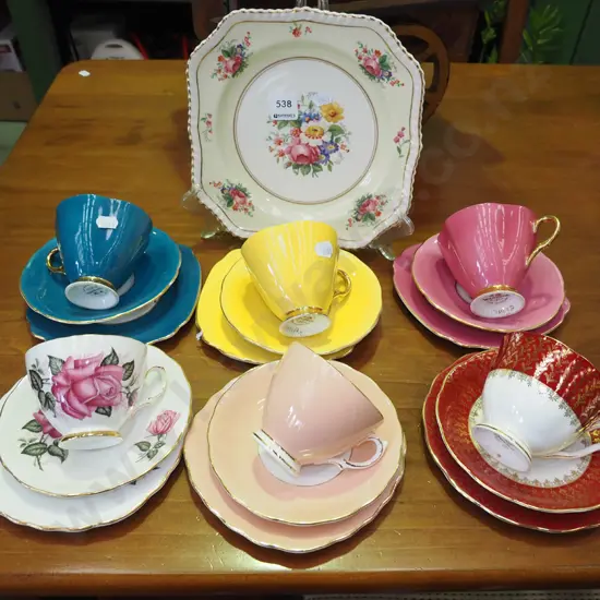 6x trios, floral plate