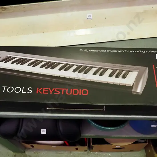Pro-Tools keyboard/key studio