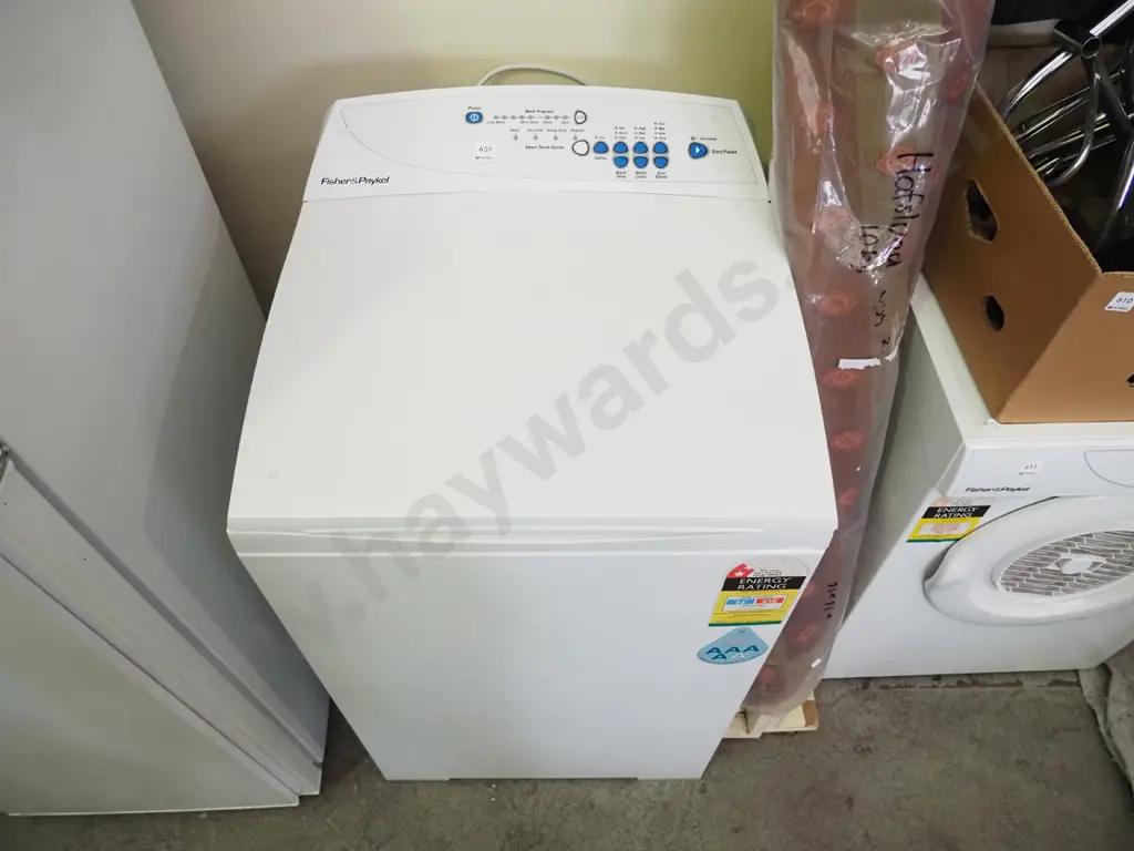 F&P top loader washing machine Image 1++