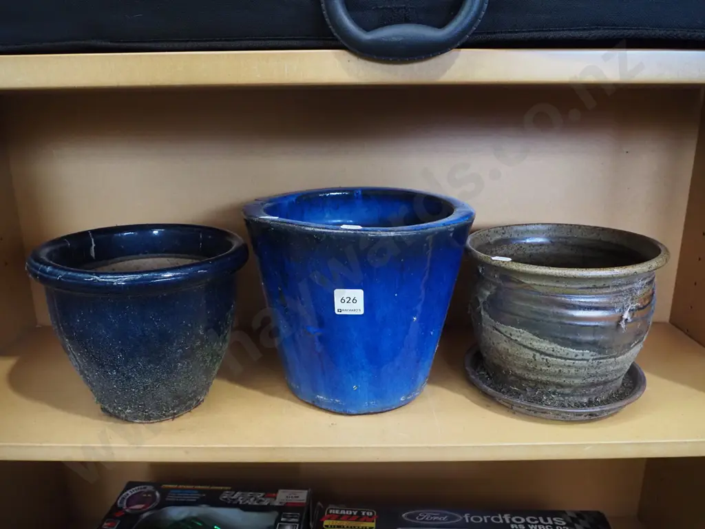 3x garden planters Image 1++