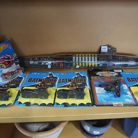 plastic cut model of a Thomas Jefferson submarine - missing tail piece, 6x toy vehicles