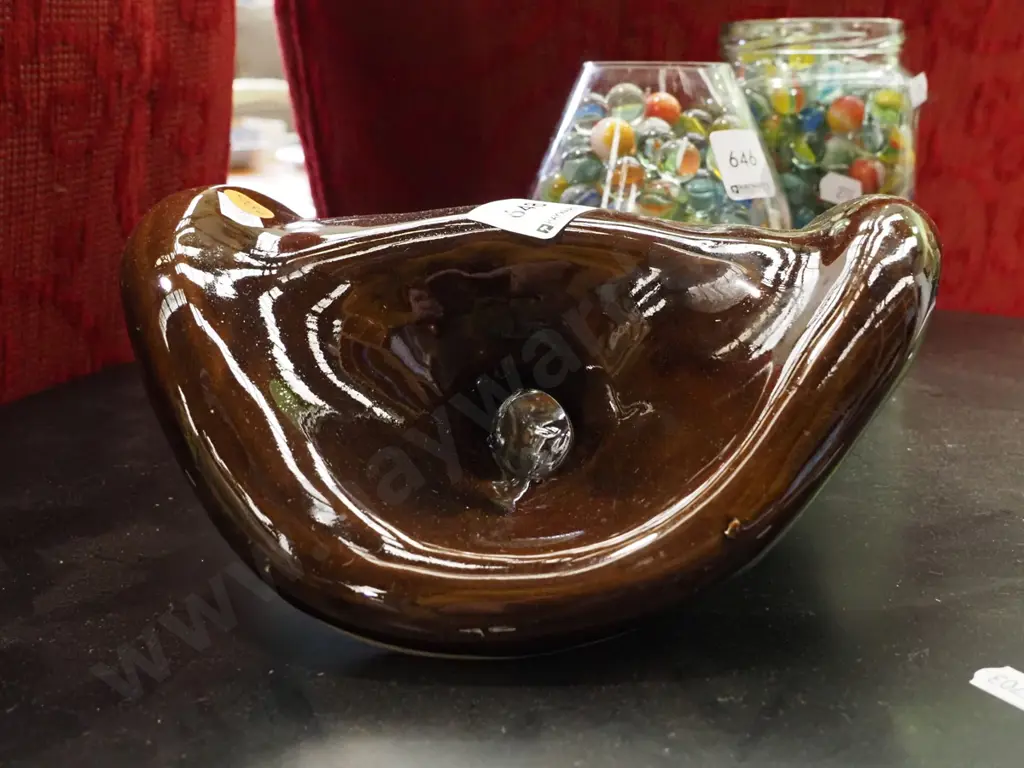 part ceramic insulator Image 1++