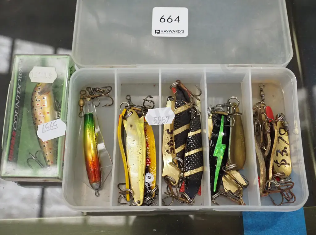 small tackle box and lures Image 1++