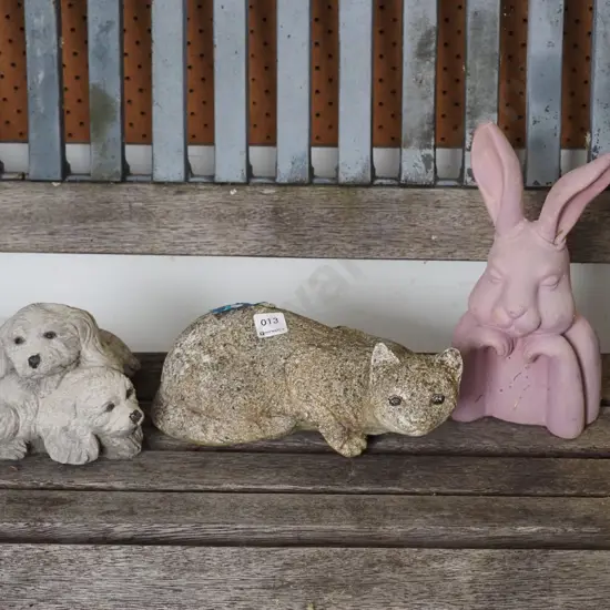 3x concrete garden ornaments Tallest H-270