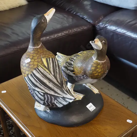 duck figurine H-310