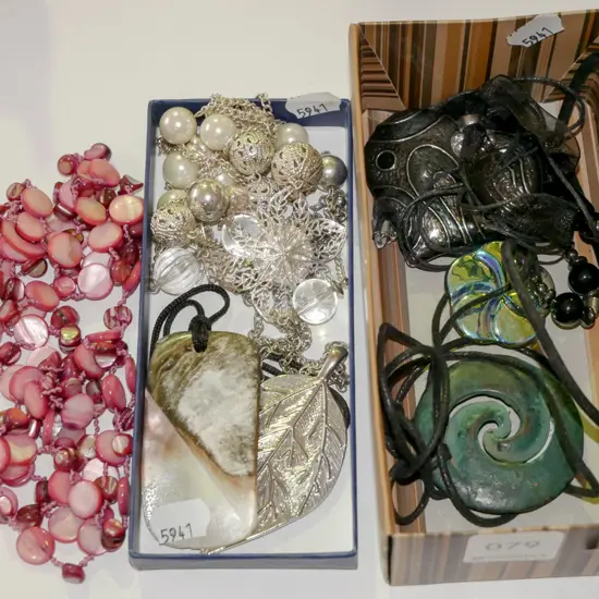 2x boxes of various pendants and necklaces