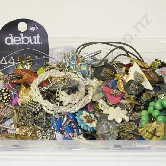 tray of costume jewellery