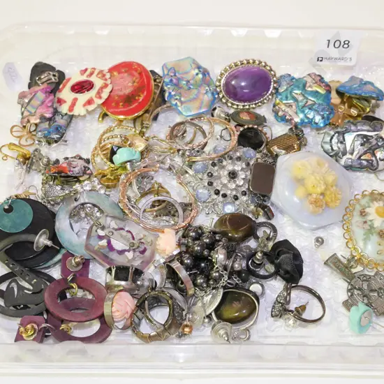 tray of costume jewellery