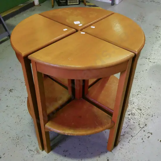 circular oak end table - nest of 4 triangular tables - varnish needs attention H-610 Diam-550