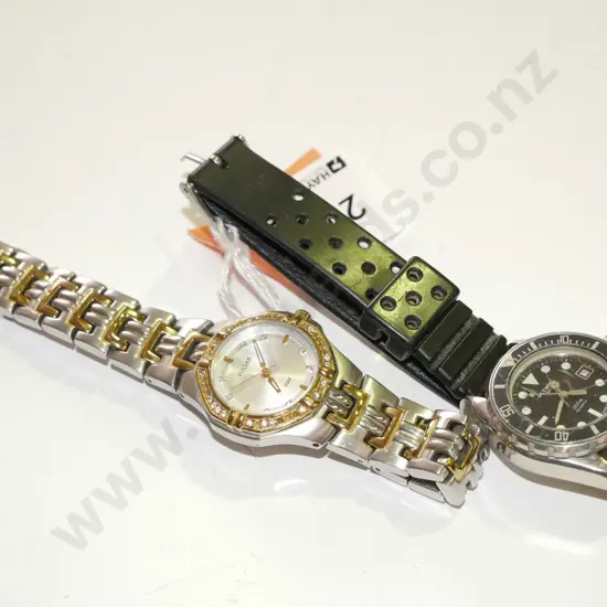 2x wristwatches