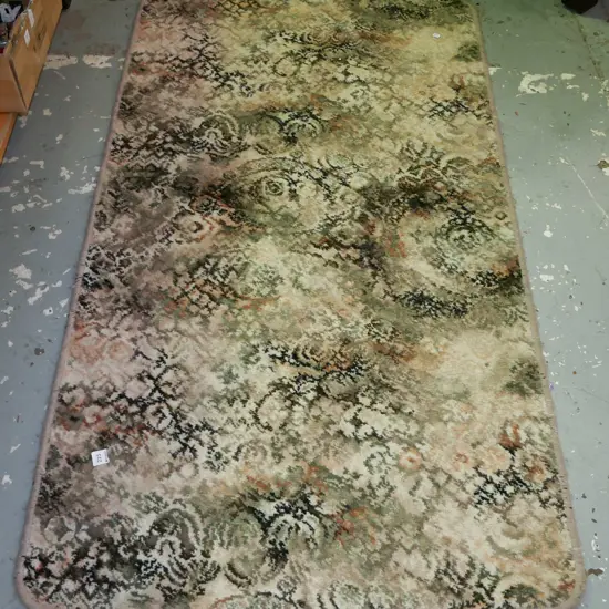 edged carpet square L-1500 W-830