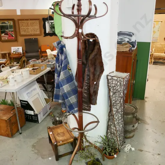 wooden coat stand H-1800