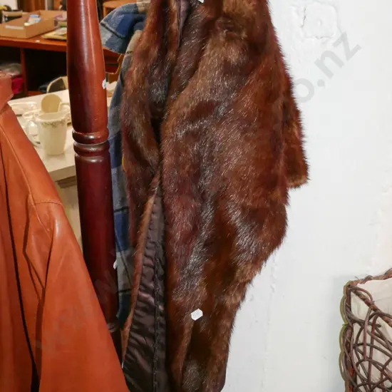 fur stole