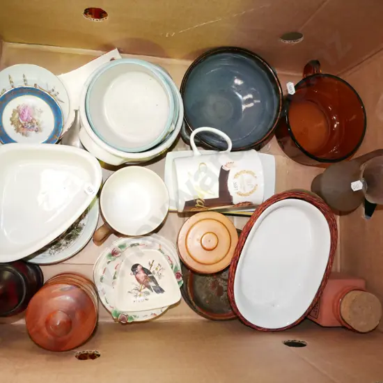 box; bowls, coffee mugs, canister etc