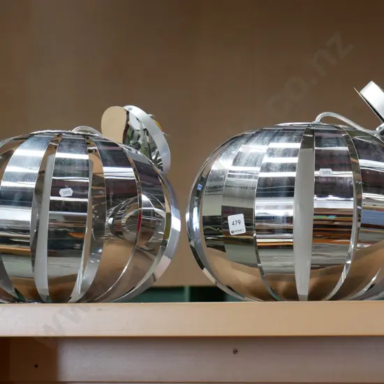 2x retro chrome light fittings