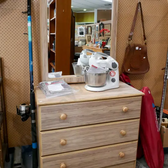 mdf faux wood 3 drawer mirror back dresser H-1620 W-830 D-400