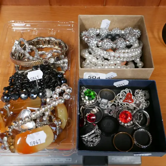 3x containers of costume jewellery