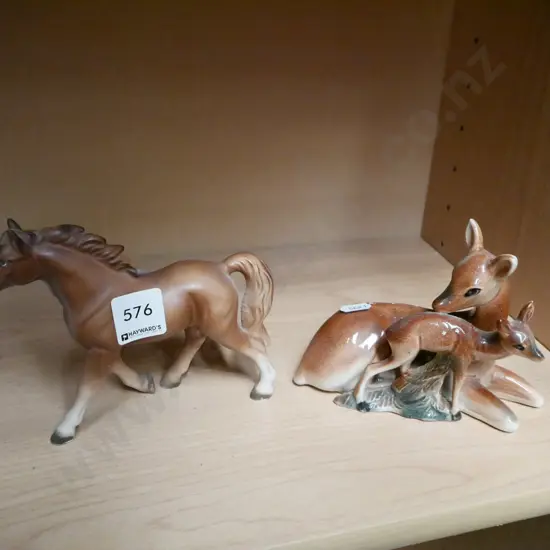 foal figurine, deer and fawn fiugrine