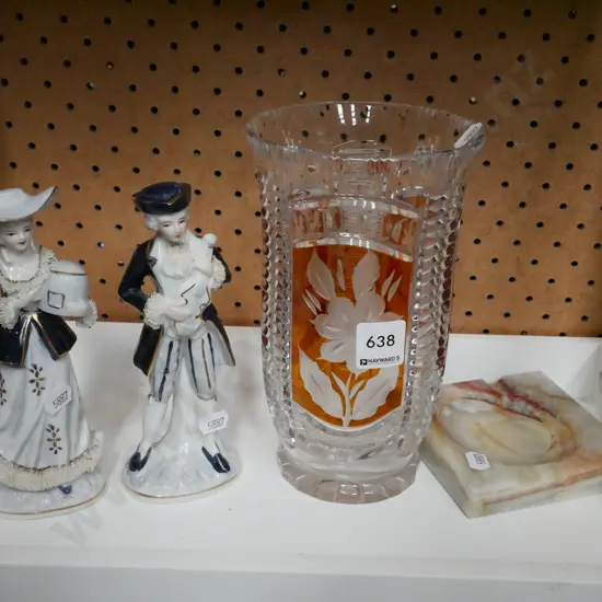 stone ash tray, coloured glass vase, 2 figurines