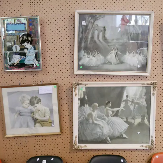 2x ballerina prints, King Charles, Princess Anne print, picture mirror - green dots