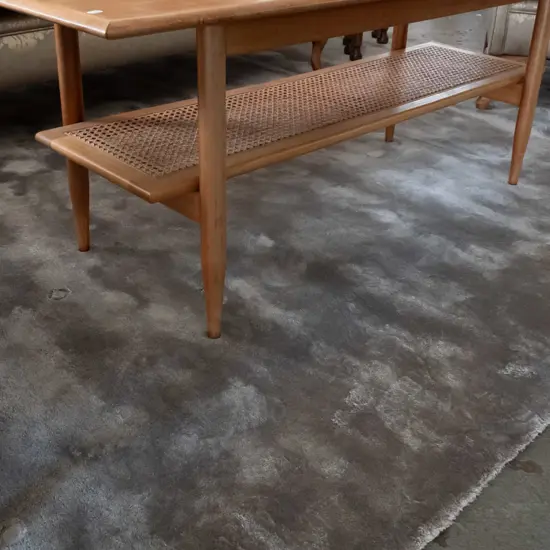 King Indian 'art silk' Bicheno floor rug L3000 W2000