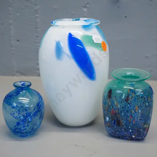 3 art glass vases - 2 small multi colour and a larger milk glass and blue H-160