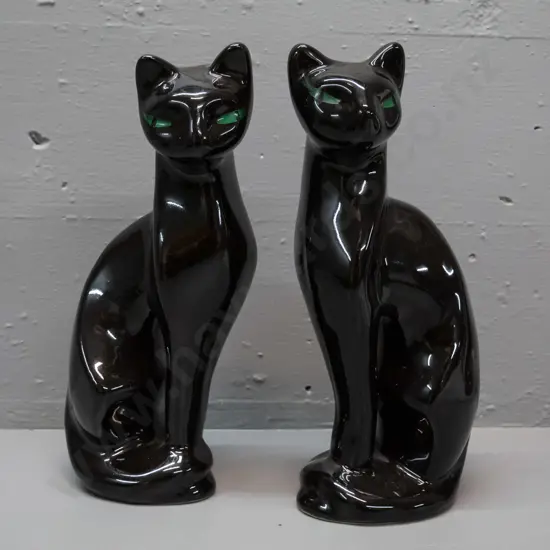 pair of retro porcelain cat figures - black with green eyes, no maker's marks H-280