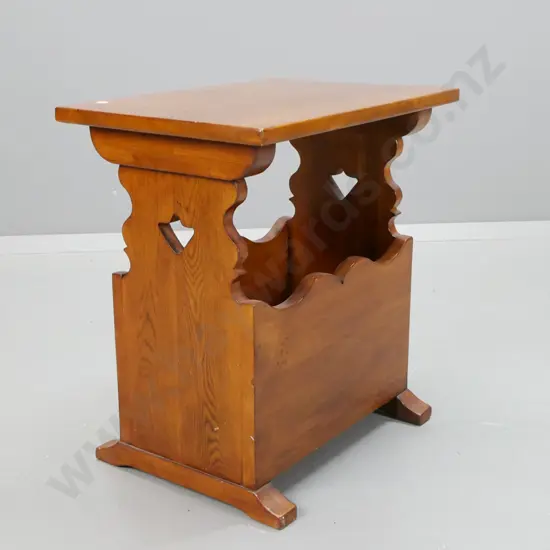 restored oak end table / magazine rack with pierced cutouts on ends H-510 L-480 W-330