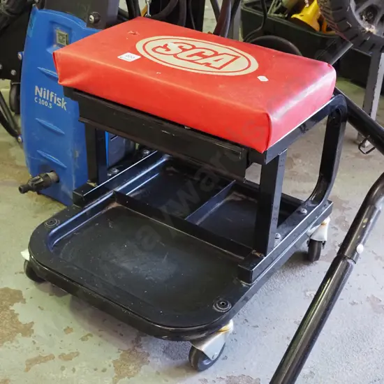 SCA workshop stool on casters