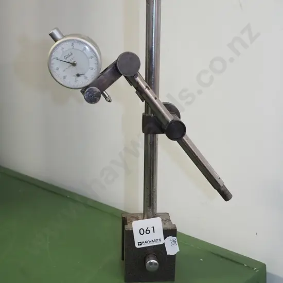 dial indicator on stand
