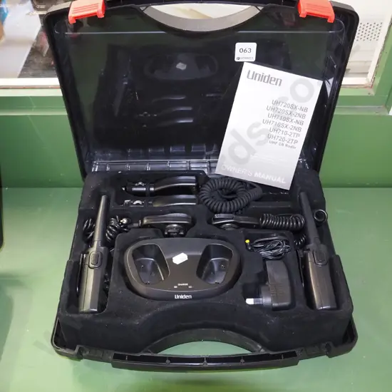 Uniden UHF CB radio set