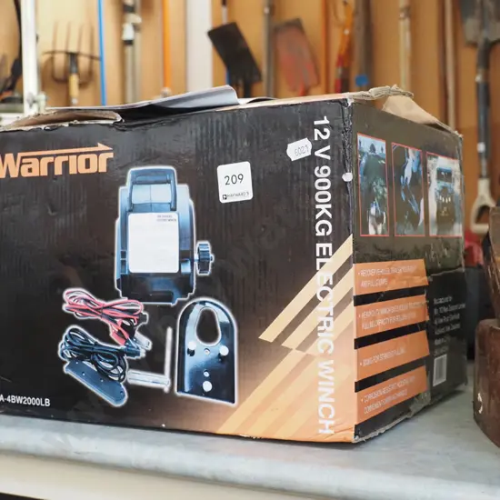 boxed Warrior 12V 900kg electric winch