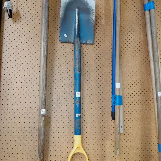 garden spade