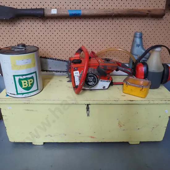 Homelite 2 stroke chainsaw with homemade box and accessories