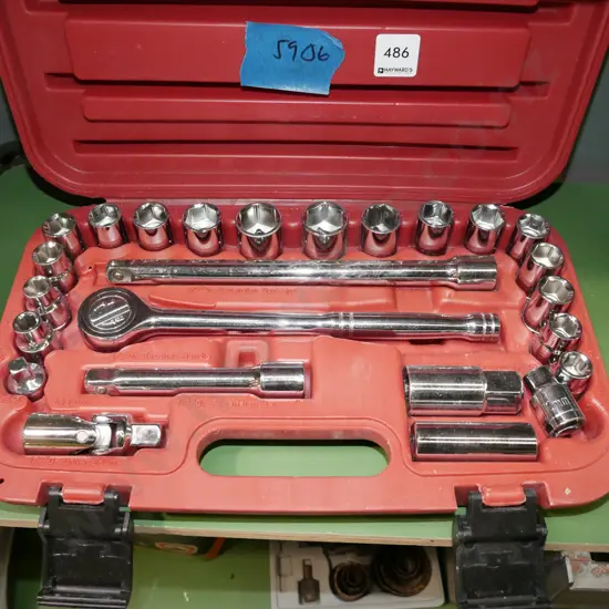 Fuller cased socket set