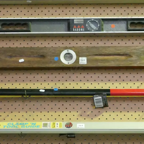 vintage builder's level, as-new Tool Pro 900mm wrecking bar -  blue dots