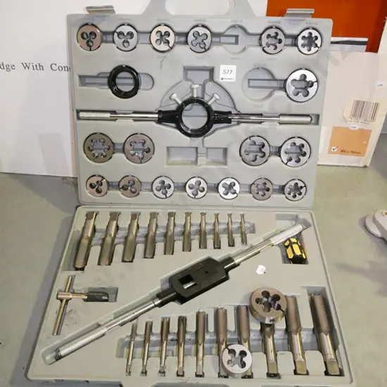 cased  tap and die set