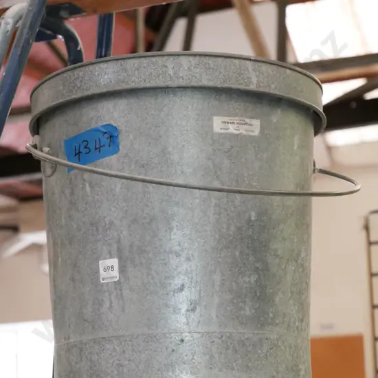 galvanised lidded ash can