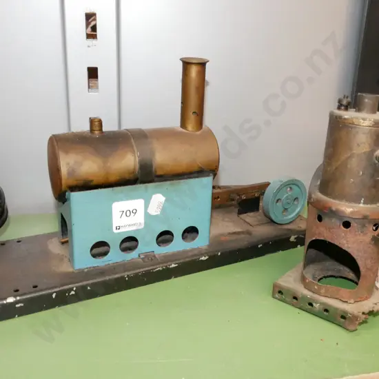 2x vintage steam engines