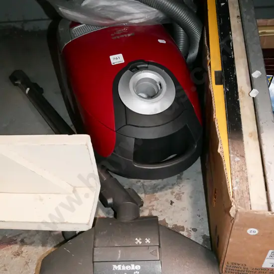 Miele cat and dog vacuum cleaner