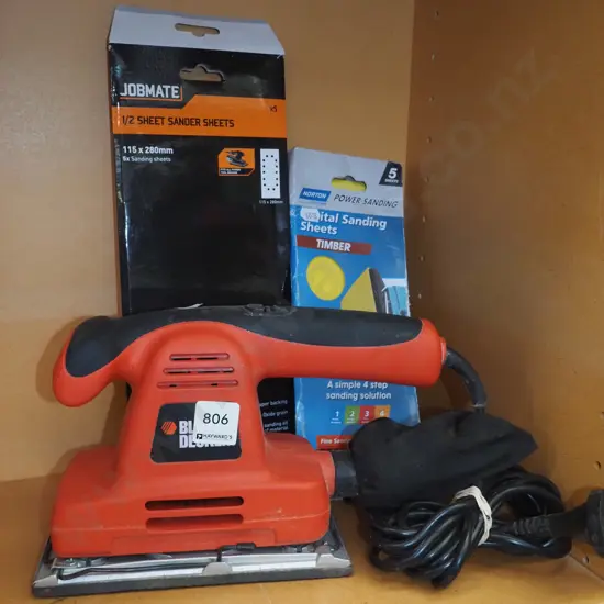 Black & Decker orbital sander and sheets