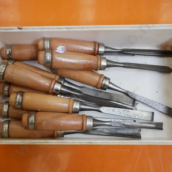 tray of carving chisels