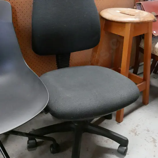 black office chair